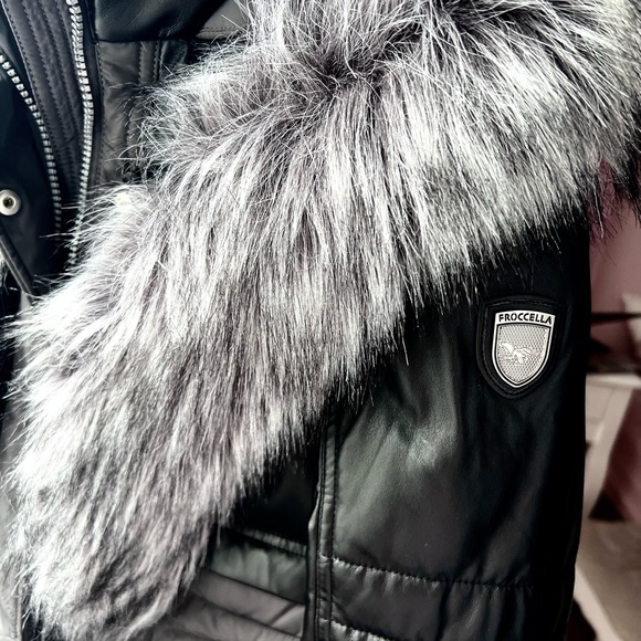 BRAND NEW Froccella fur lined black winter coat - Picture 5 of 7